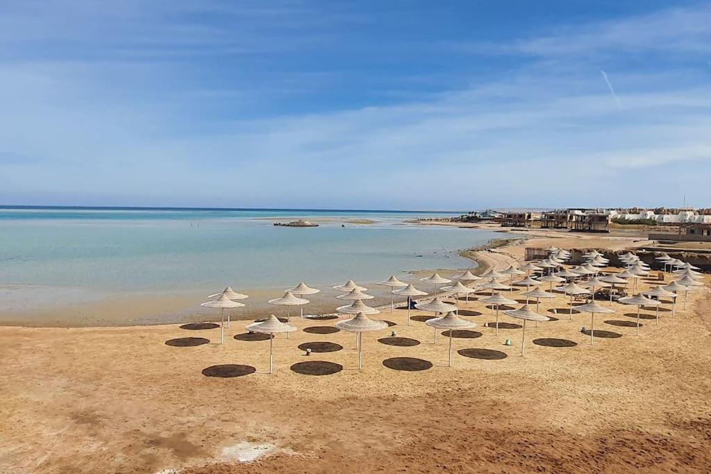 Casablanca Beach Direct Sea View Tow Bedroom Apartment Hurghada Luaran gambar